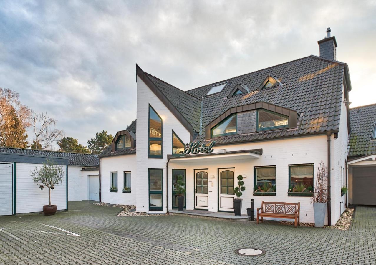 Hotel Zur Krone Meerbusch Esterno foto