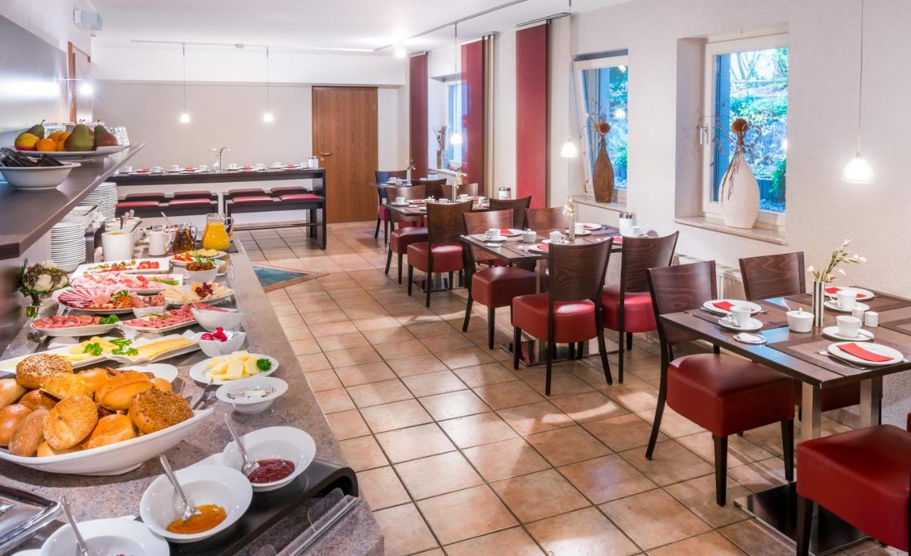 Hotel Zur Krone Meerbusch Esterno foto