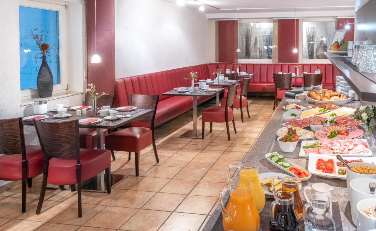 Hotel Zur Krone Meerbusch Esterno foto